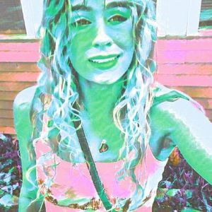 Meet your Posher, Colleen